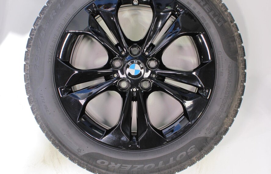 BMW BMW X1 F48 X2 F39 564 17-Zoll Felgen Pirelli Winterkompletträder Runflat Original