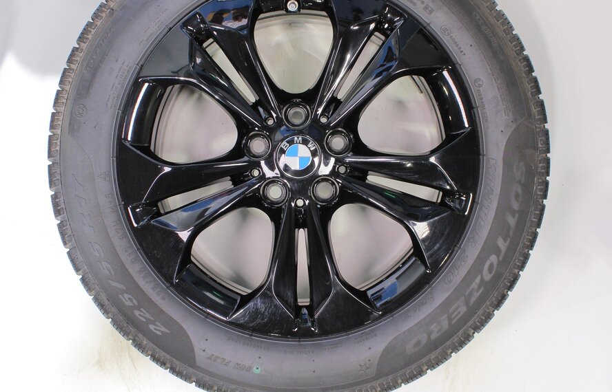 BMW BMW X1 F48 X2 F39 564 17-Zoll Felgen Pirelli Winterkompletträder Runflat Original