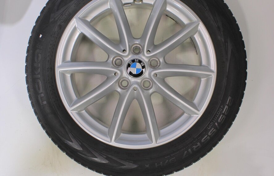 BMW BMW X1 F48 X2 F39 560 17-Zoll-Felgen Nokian Winterkompletträder Original