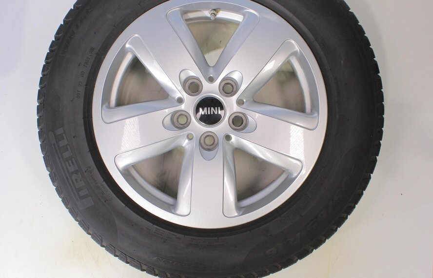 Mini Mini Countryman F60 517 16-Zoll Pirelli Winterkompletträder Original