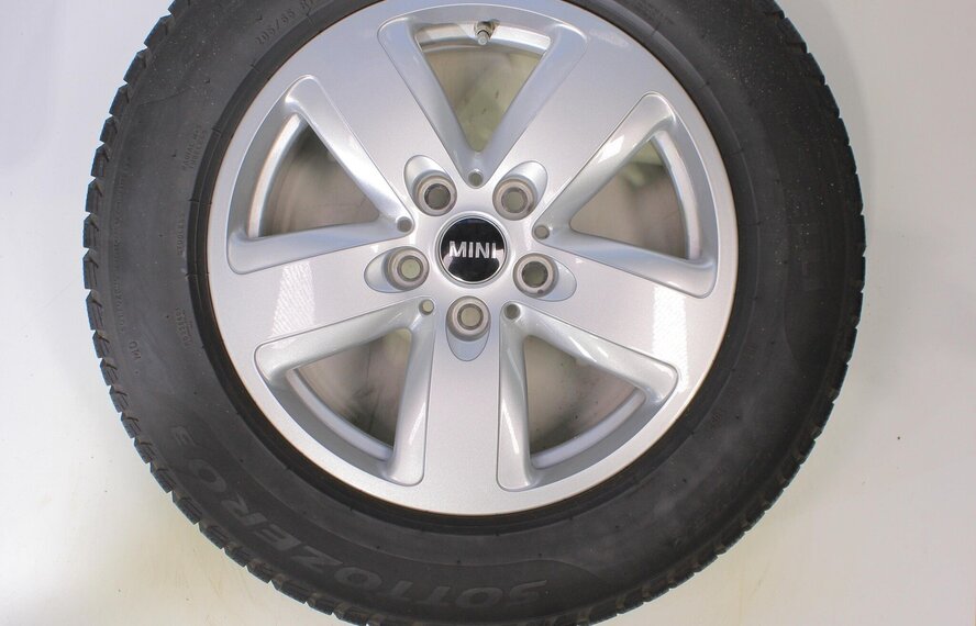 Mini Mini Countryman F60 517 16-Zoll Pirelli Winterkompletträder Original