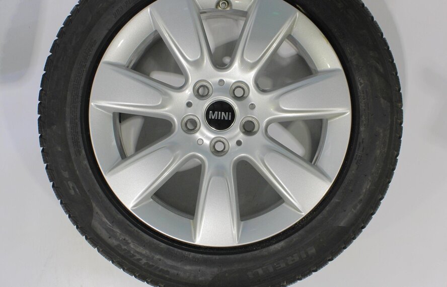 Mini Mini Countryman F60 530 17-Zoll Pirelli Winterkompletträder Original