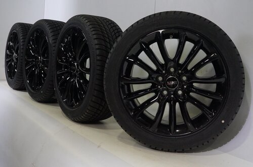 BMW BMW X1 F48 X2 F39 564 17-Zoll-Felgen Bridgestone Runflat Winterkompletträder Original