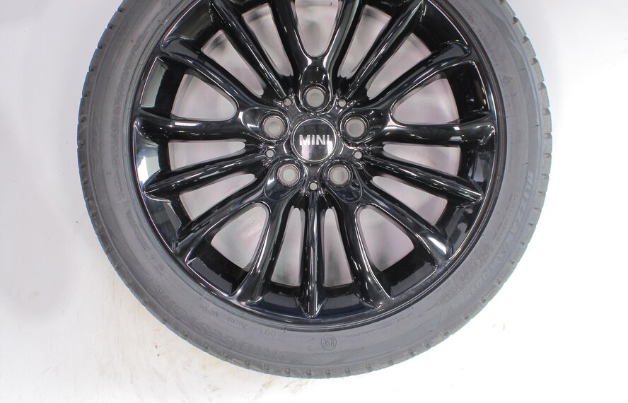 BMW BMW X1 F48 X2 F39 564 17-Zoll Bridgestone Winterkompletträder Original