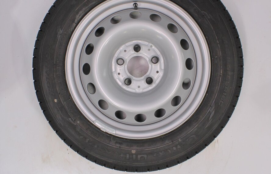 Mercedes Mercedes Klasse W447 16-Zoll Goodyear Winterkompletträder Original