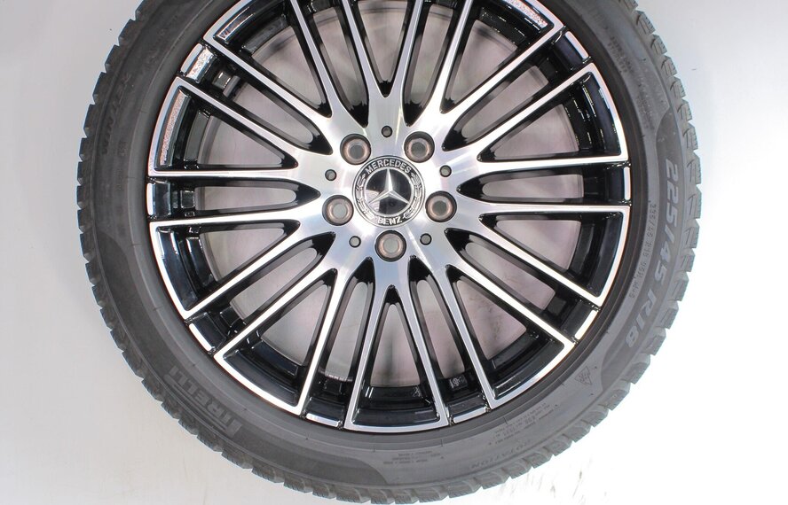 Mercedes Mercedes C-Klasse C206 S206 W206 18-Zoll Pirelli Winterkompletträder Original