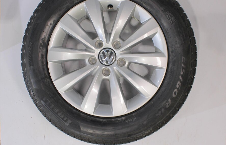 Volkswagen Volkswagen New Beetle 5C Mikra 16-Zoll Pirelli Winterkompletträder Original
