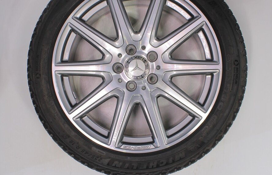 Mercedes Mercedes A-Klasse A35 A45 W177 AMG 18-Zoll Michelin Winterkompletträder Original