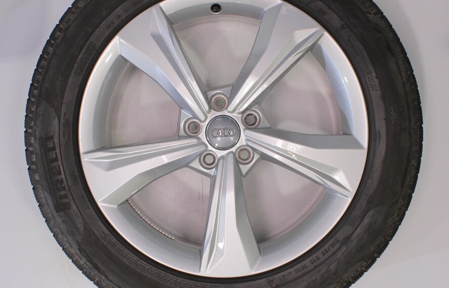 Audi Audi Q5 80A 19-Zoll Pirelli Winterkompletträder Original