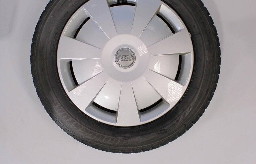 Audi Audi A3 8V 16-Zoll Bridgestone Winterkompletträder Original