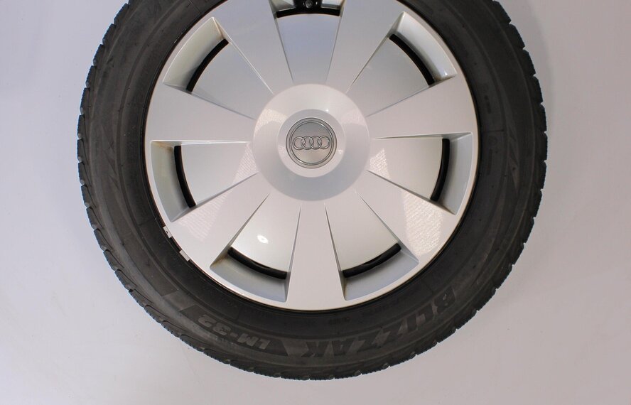Audi Audi A3 8V 16-Zoll Bridgestone Winterkompletträder Original