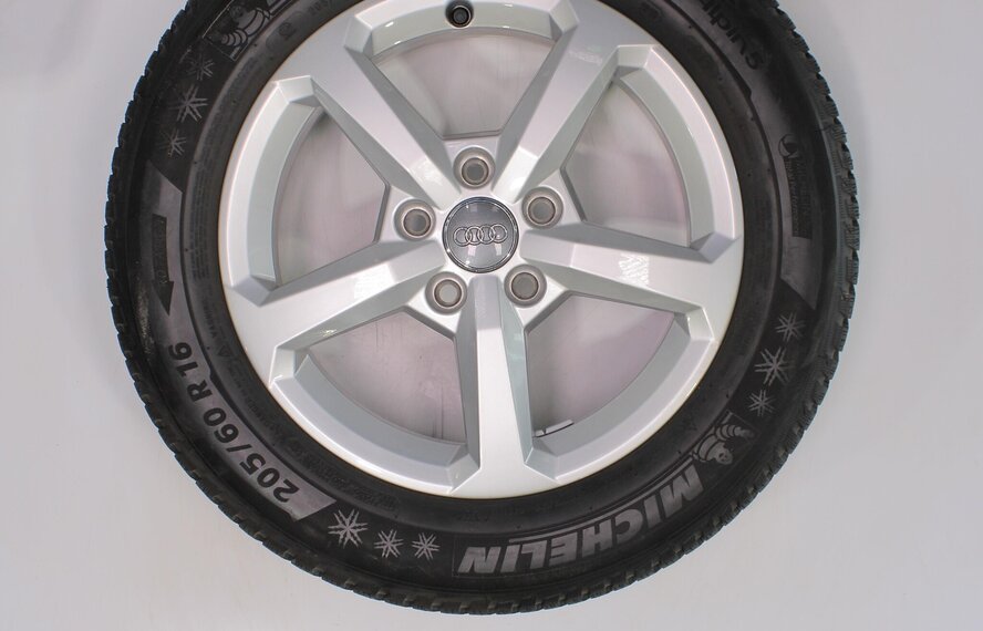 Audi Audi Q2 SQ2 81A 16-Zoll Michelin Winterkompletträder Original