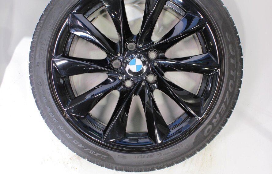 BMW BMW 3er F30 F31 415 18-Zoll Pirelli Winterkompletträder Original