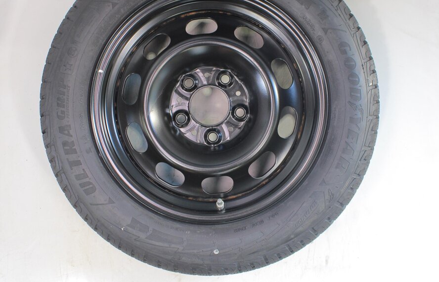 BMW BMW 3 4er F30 F31 F32 F33 F36 16-Zoll Goodyear Runflat Winterkompletträder Original