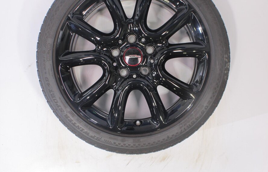 Mini Mini Cooper / S / One / Cabrio F55 F56 F57 JCW498 17-Zoll Dunlop Runflat Winterkompletträder Original