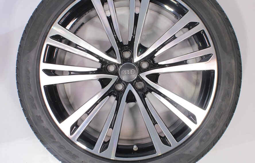 Audi Audi A8 4N 20-Zoll Pirelli Sommerkompletträder Original