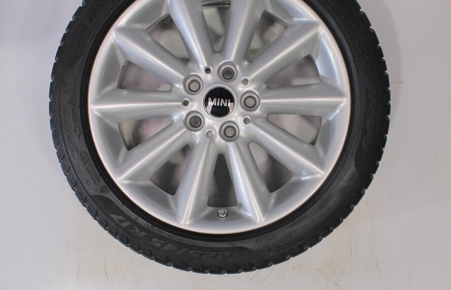 Mini Mini Clubman F54 518 17-Zoll Pirelli Runflat Winterkompletträder Original