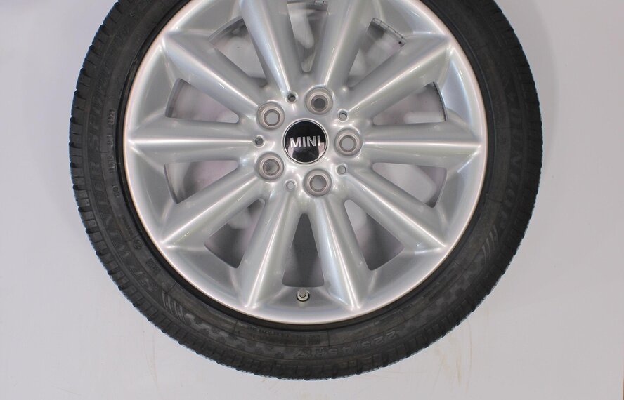 Mini Mini Clubman F54 518 17-Zoll Dunlop Runflat Winterkompletträder Original