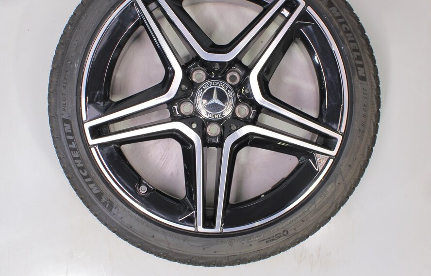 Mercedes Mercedes A-Klasse A35 W177 AMG 18-Zoll Michelin Winterkompletträder Neu Original