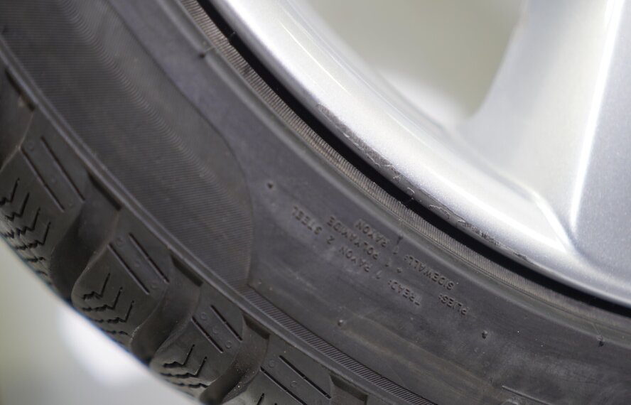 Mini Mini Countryman F60 535 19-Zoll Pirelli Runflat Winterkompletträder Original