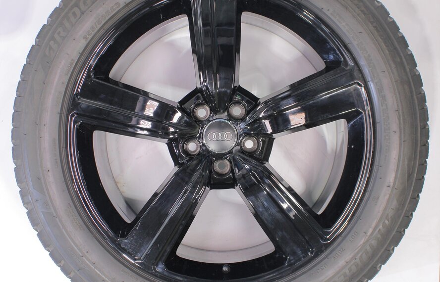 Audi Audi e-tron GE Q8 e-tron 20 Zoll Felgen Bridgestone Winterkompletträder Original