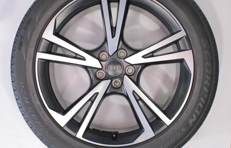 Audi Audi Q5 SQ5 80A 20-Zoll Pirelli Sommerkompletträder Original