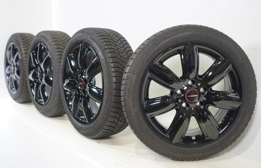 Mini Mini Clubman F54 528 17-Zoll Pirelli Winterkompletträder Original