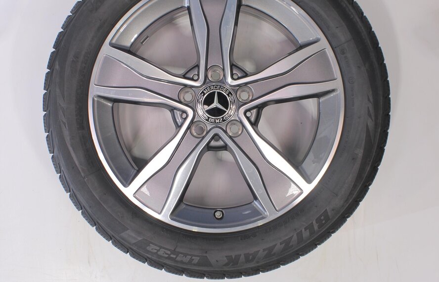 Mercedes Mercedes C-Klasse W205 S205 C205 17-Zoll Bridgestone Winterkompletträder Original