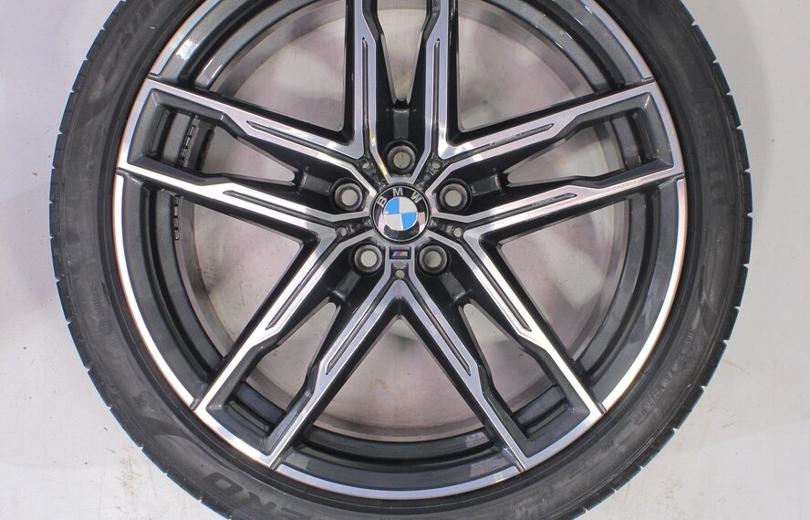 BMW BMW M8 F91 F92 F93 810M 20-Zoll Pirelli Sommerkompletträder Neu Original