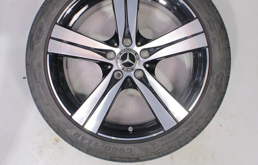 Mercedes Mercedes C-Klasse C206 S206 W206 18-Zoll Goodyear Sommerkompletträder Original
