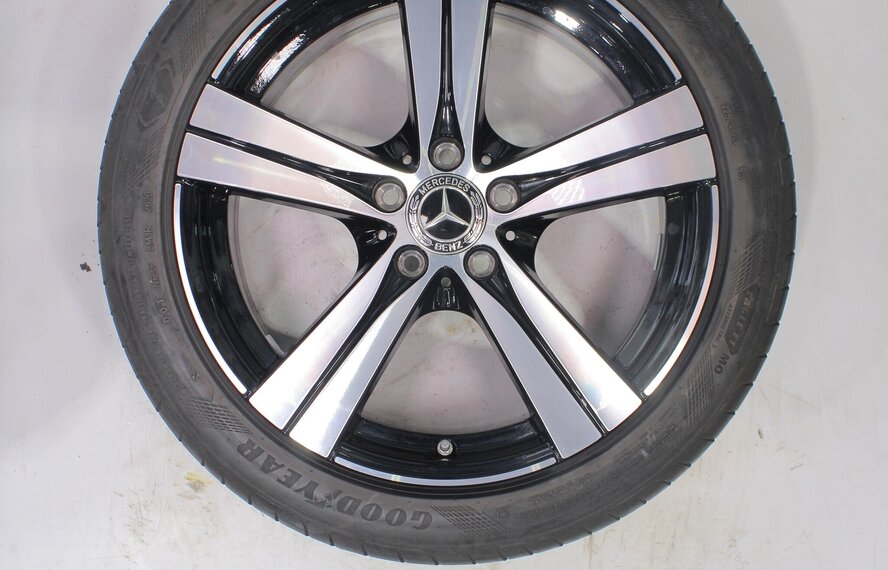 Mercedes Mercedes C-Klasse C206 S206 W206 18-Zoll Goodyear Sommerkompletträder Original