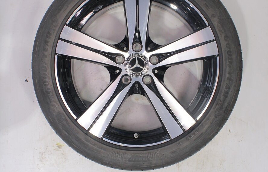 Mercedes Mercedes C-Klasse C206 S206 W206 18-Zoll Goodyear Sommerkompletträder Original