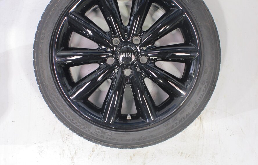 Mini Mini Cooper / S / One / Cabrio F55 F56 F57 499 17-Zoll Dunlop Runflat Winterkompletträder Original