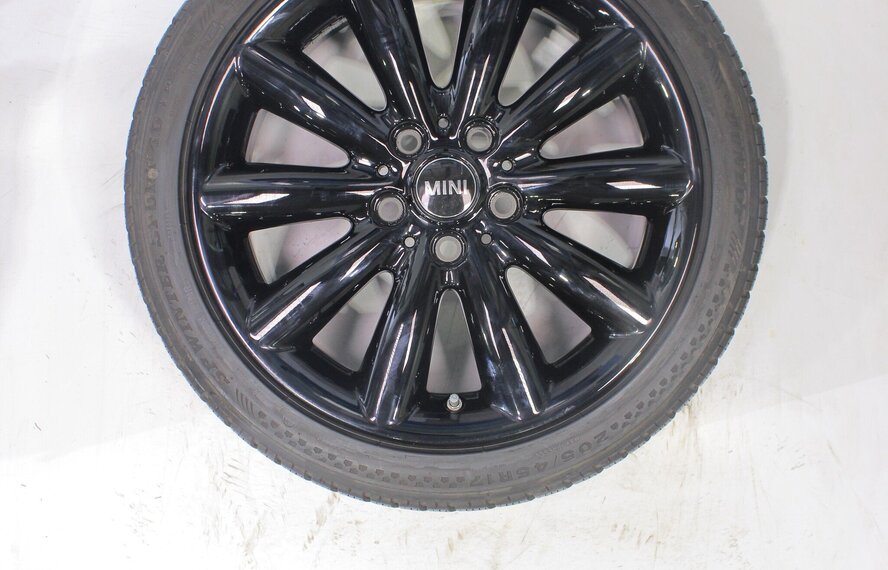 Mini Mini Cooper / S / One / Cabrio F55 F56 F57 499 17-Zoll Dunlop Runflat Winterkompletträder Original