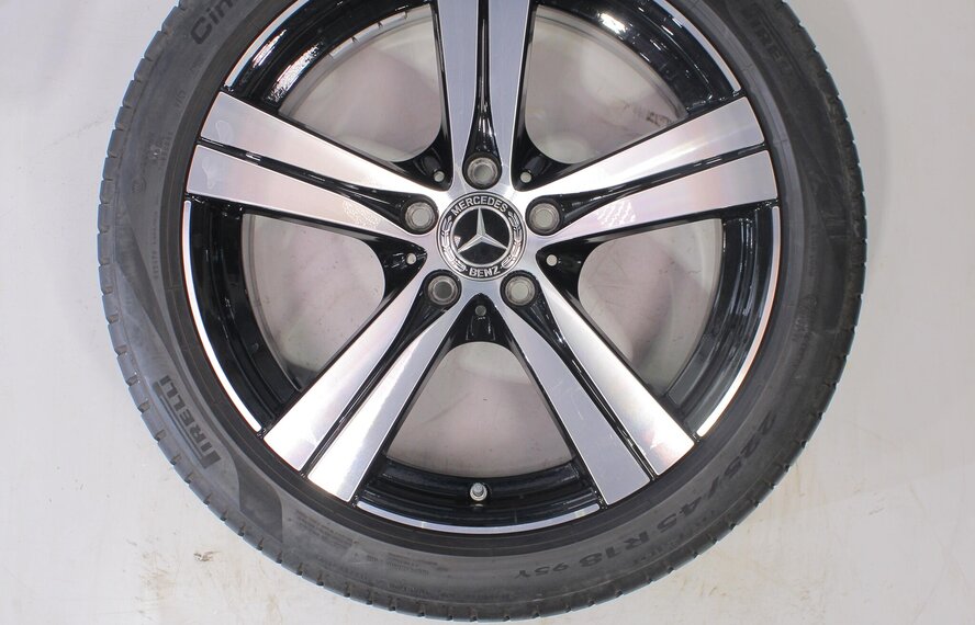 Mercedes Mercedes C-Klasse C206 S206 W206 18-Zoll Pirelli Sommerkompletträder Original