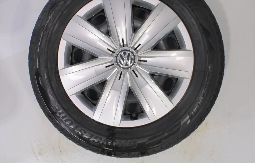 Audi Audi Q2 SQ2 81A 16-Zoll Bridgestone Winterkompletträder Original