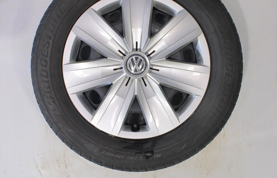 Audi Audi Q2 SQ2 81A 16-Zoll Bridgestone Winterkompletträder Original