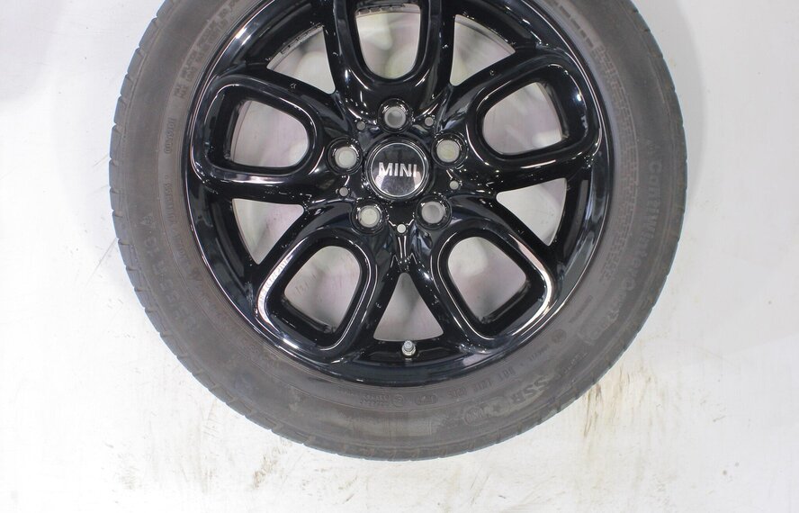 Mini Mini Cooper / S / One / Cabrio F55 F56 F57 494 16-Zoll Continental Runflat Winterkompletträder Original
