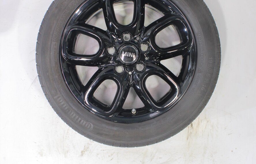 Mini Mini Cooper / S / One / Cabrio F55 F56 F57 494 16-Zoll Continental Runflat Winterkompletträder Original