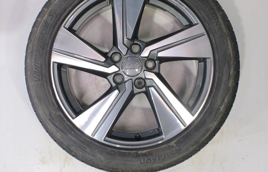 Audi Audi Q2 SQ2 81A 18-Zoll Vredestein Winterkompletträder Neu Original