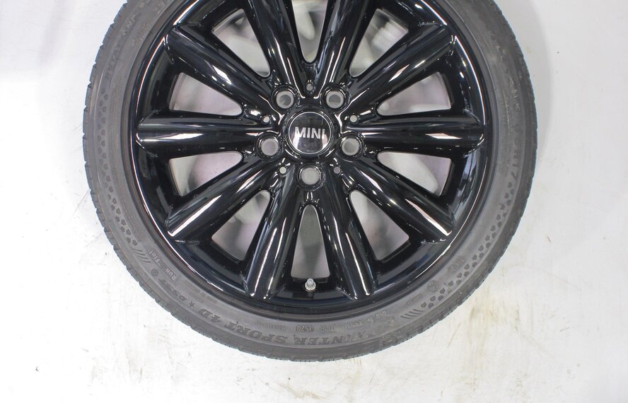 Mini Mini Cooper / S / One / Cabrio F55 F56 F57 499 17-Zoll Dunlop Runflat Winterkompletträder Original