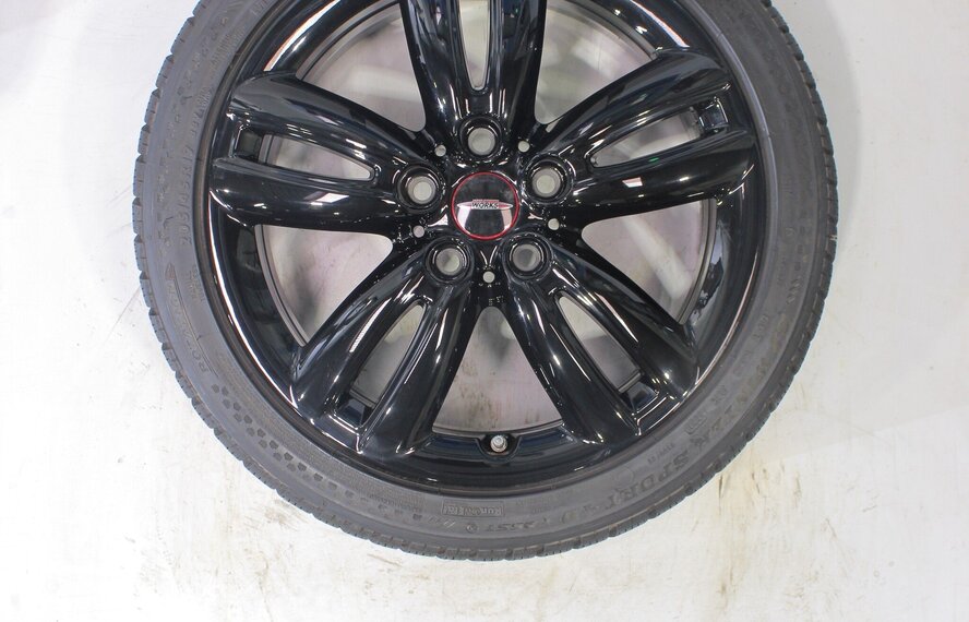 Mini Mini Cooper / S / One / Cabrio F55 F56 F57 JCW501 17-Zoll Dunlop Runflat Winterkompletträder Original