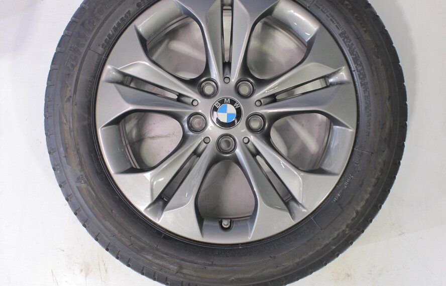 BMW BMW X1 F48 X2 F39 564 17-Zoll Bridgestone Runflat Winterkompletträder Original