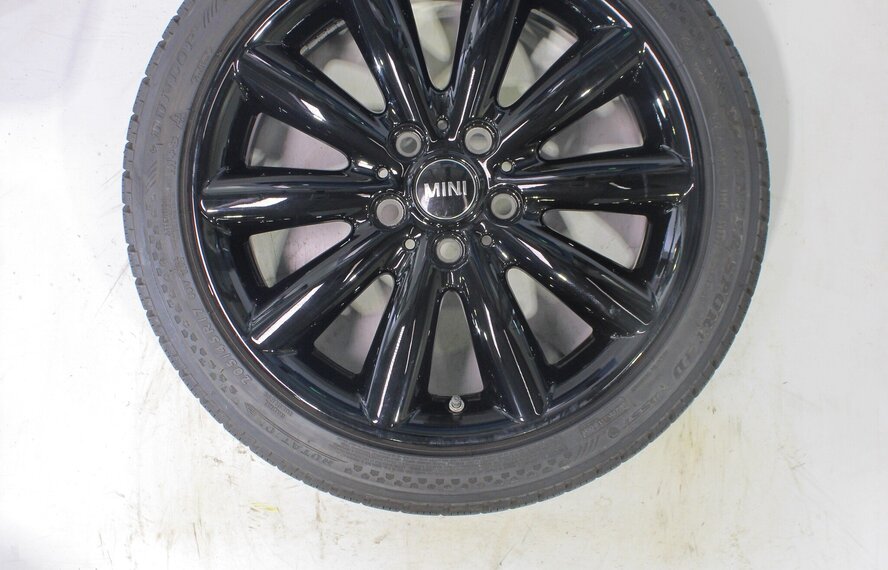 Mini Mini Cooper / S / One / Cabrio F55 F56 F57 499 17-Zoll Dunlop Runflat Winterkompletträder Original