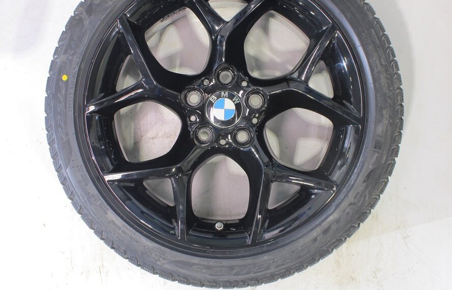 BMW BMW X1 E84 322 18-Zoll Pirelli Runflat Winterkompletträder Neu Original