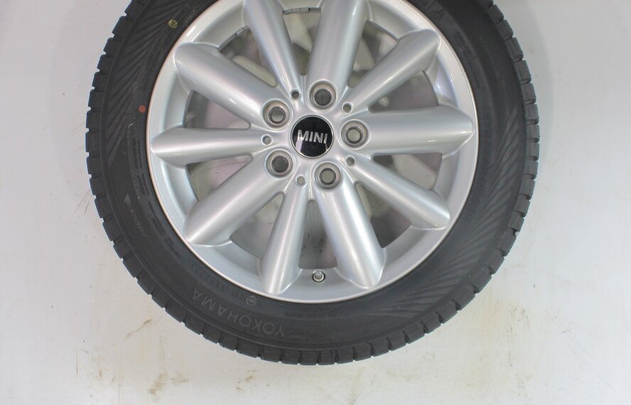Mini Mini Cooper / S / One / Cabrio F55 F56 F57 508 16-Zoll Yokohama Winterkompletträder Original