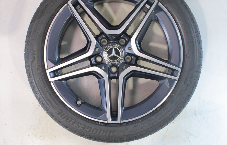 Mercedes Mercedes A B CLA Klasse W177 C118 W247 18-Zoll Bridgestone Sommerkompletträder Original