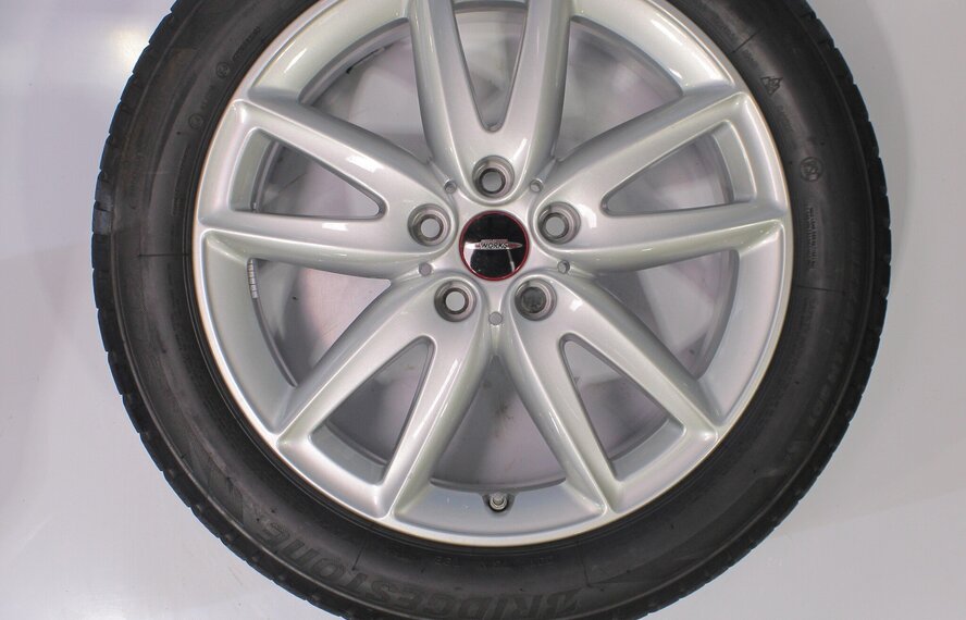 Mini Mini Countryman F60 JCW815 18-Zoll Bridgestone Runflat Winterkompletträder Neu Original