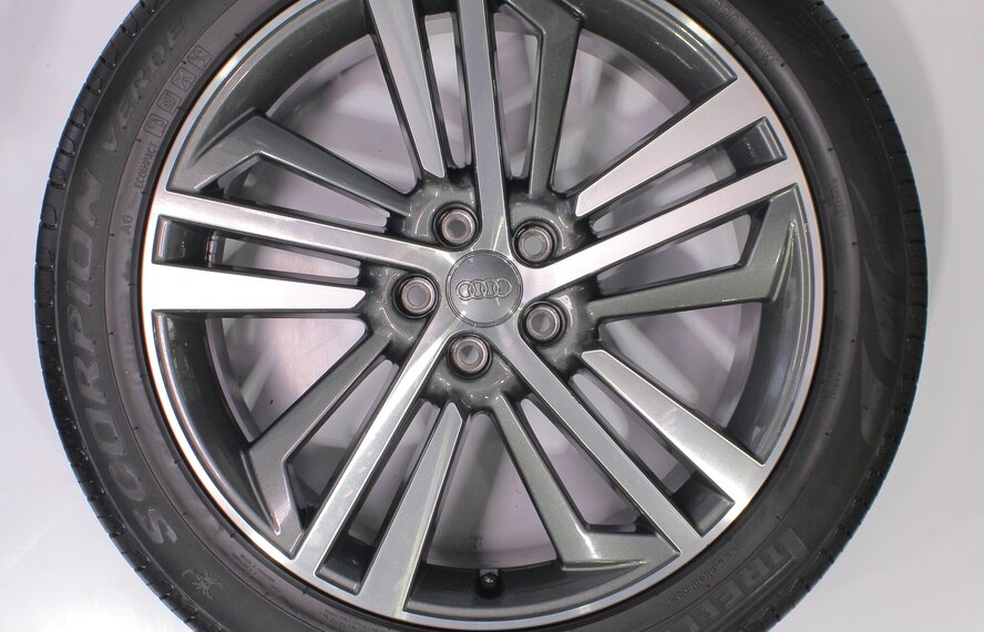 Audi Audi Q5 SQ5 80A 20-Zoll Pirelli Sommerkompletträder Original