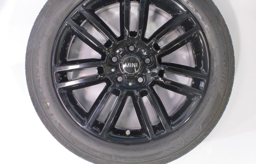 Mini Mini Countryman F60 532 18-Zoll Bridgestone Runflat Sommerkompletträder Original